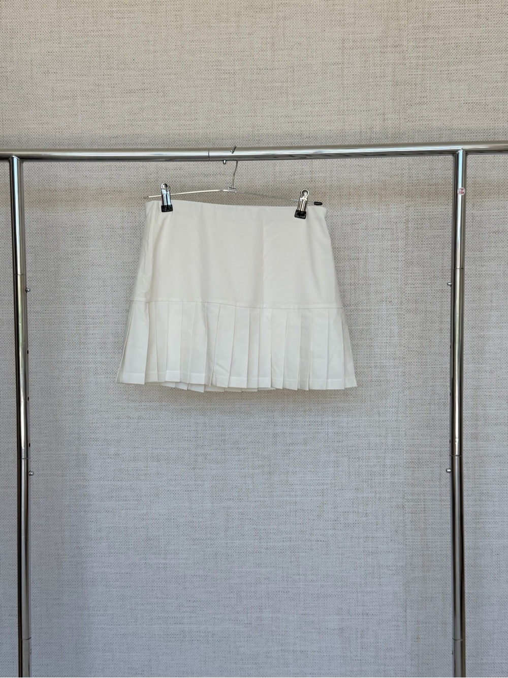 Tory Sport White Pleated Mini Skirt